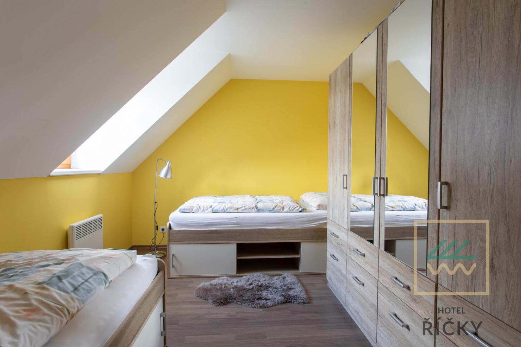 Apartmany Pod Zakletym - Hotel Ricky Luaran gambar